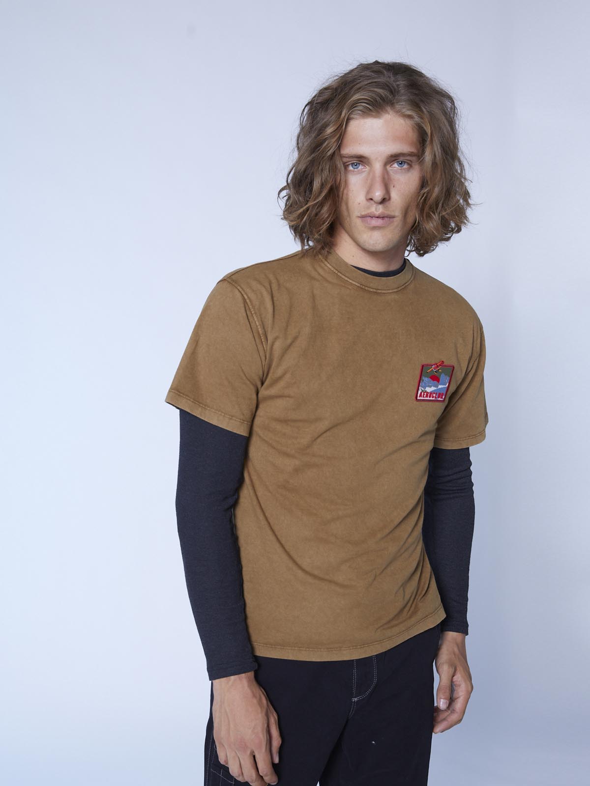 Kona T-shirt con patch Kona T-shirt con patch